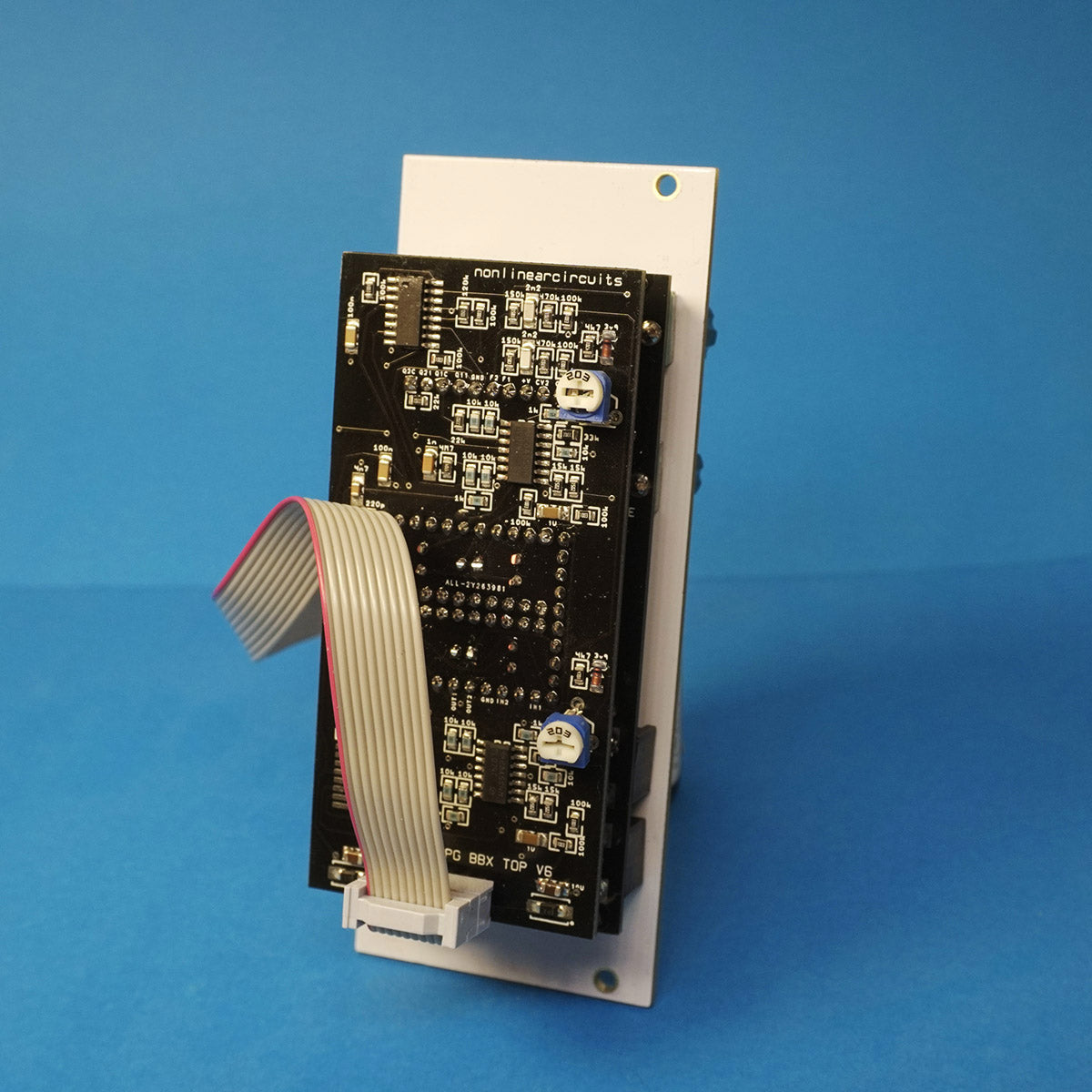 Nonlinearcircuits Dual Low Pass Gate