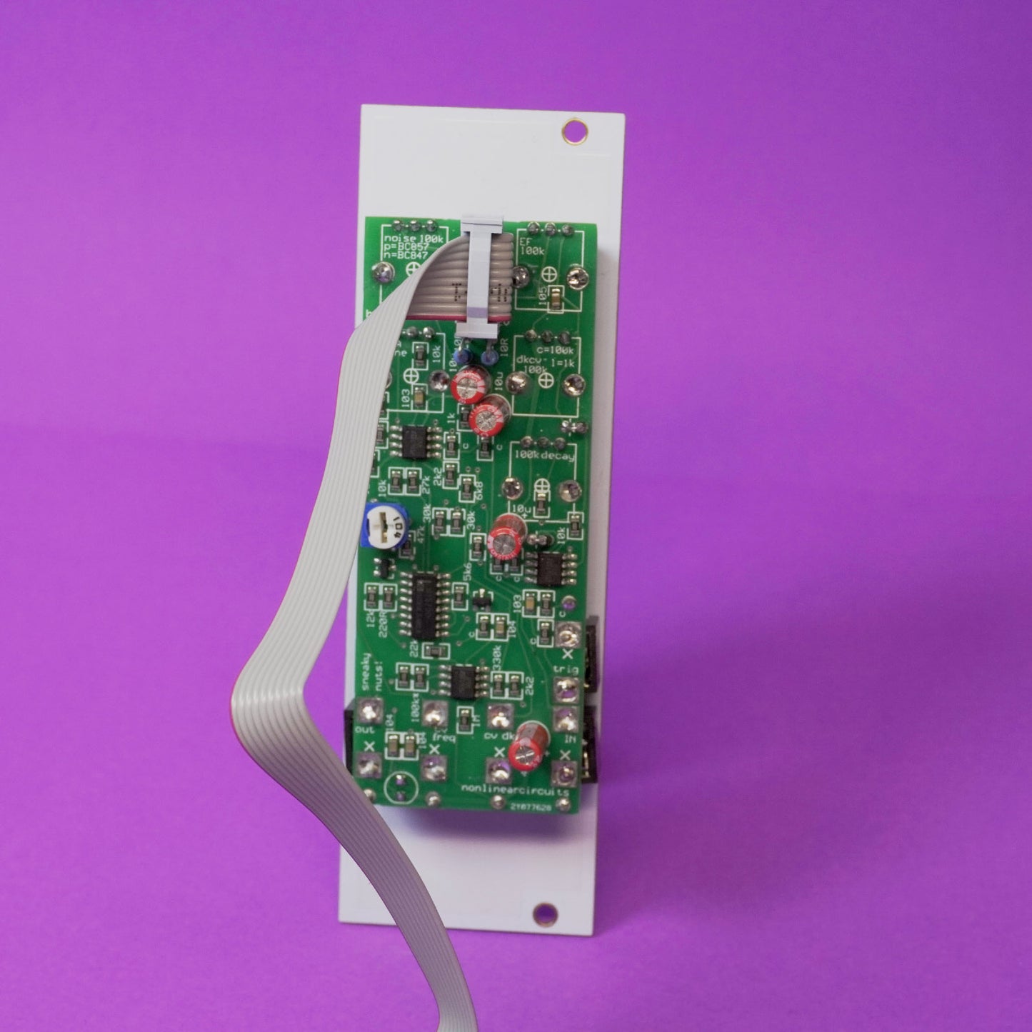 Nonlinearcircuits BaDum Tisss